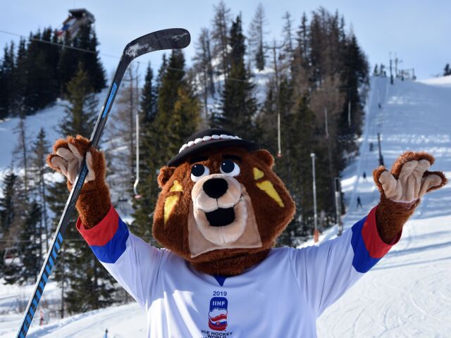 Macejko, maskot