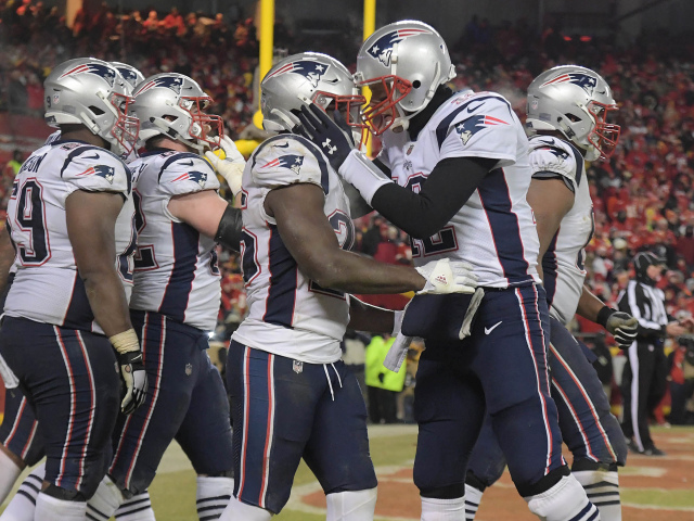 FOOTBALL-NFL-KC-NEP/ NFL Brady