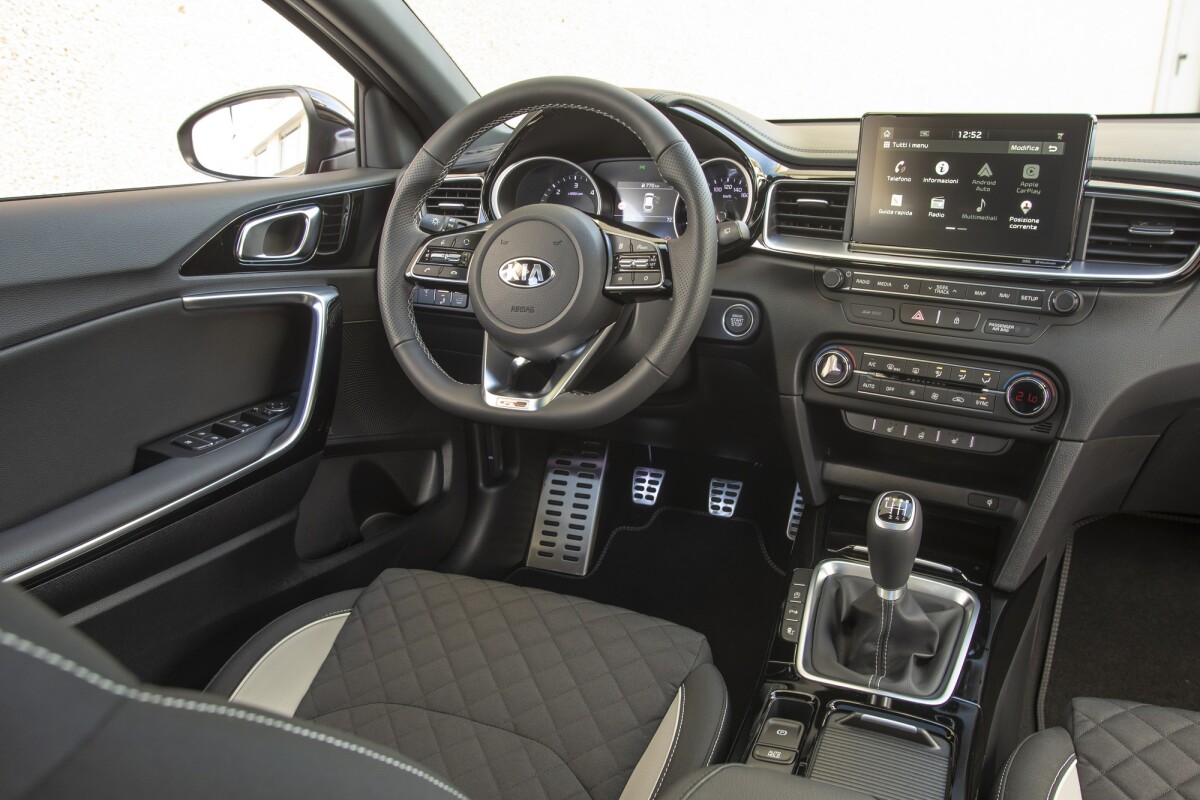 Kia ProCeed