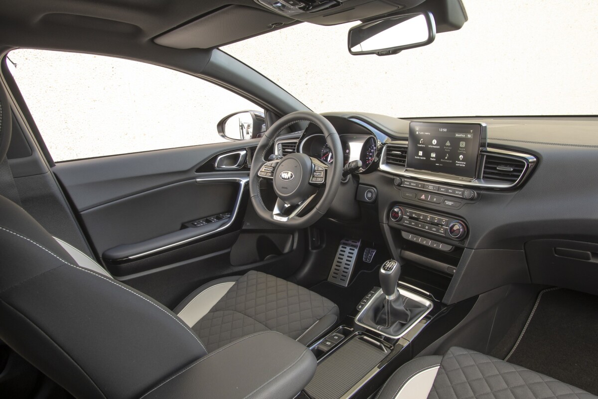 Kia ProCeed