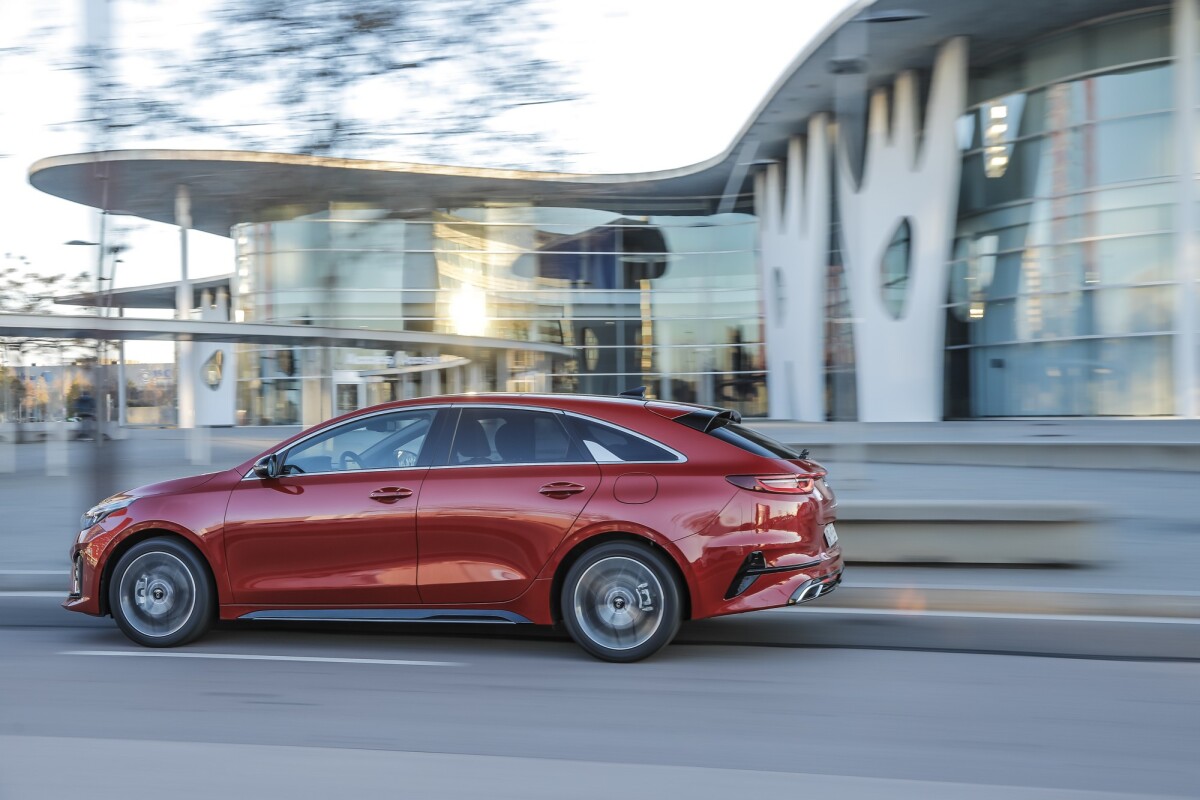 Kia ProCeed