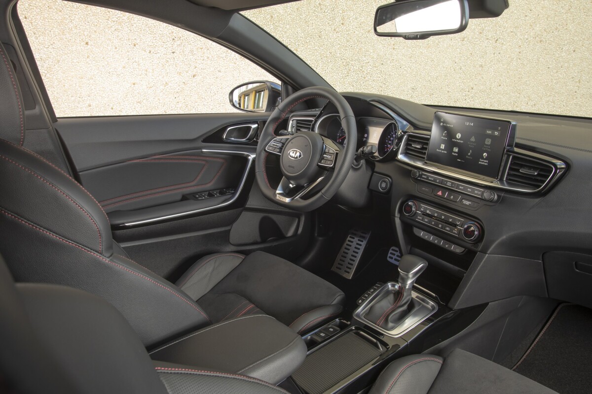Kia ProCeed