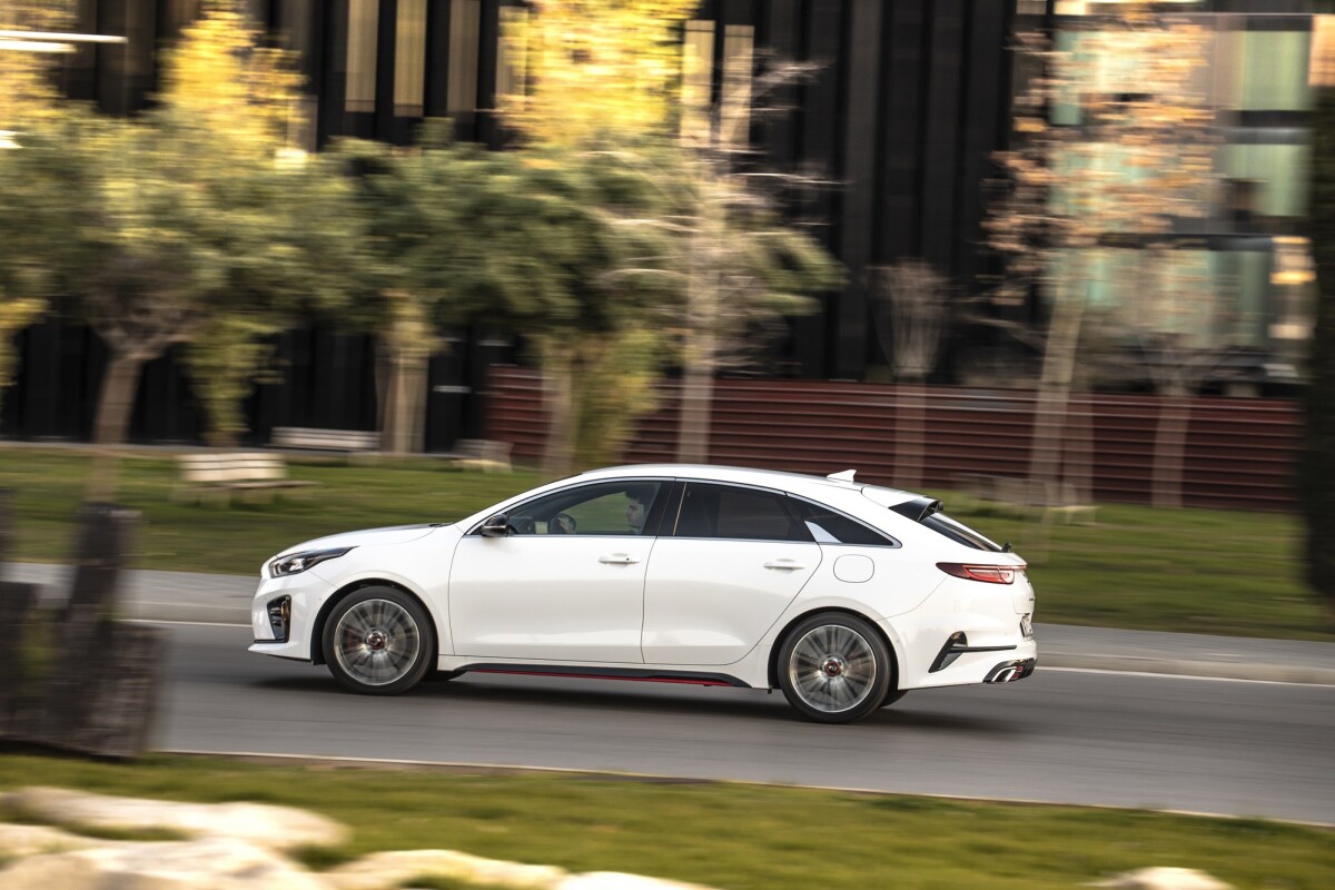 Kia ProCeed