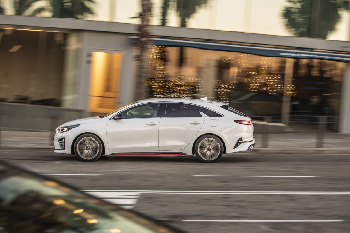 Kia ProCeed