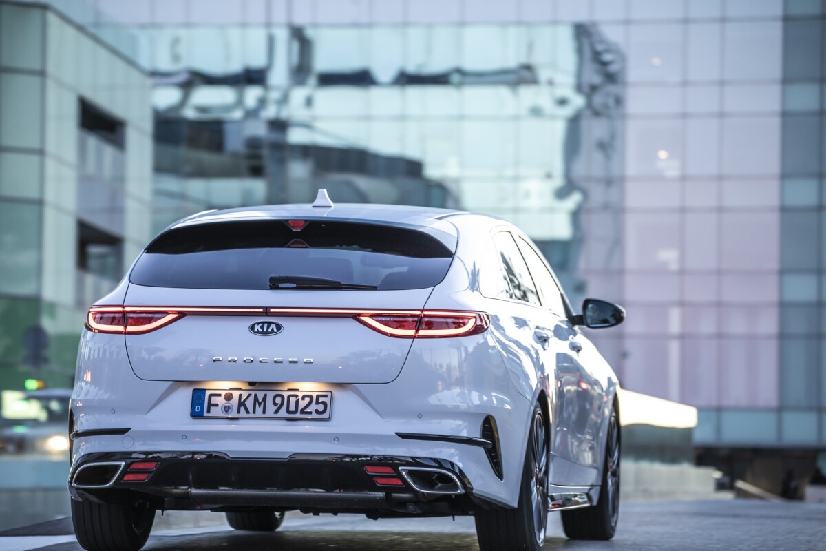 Kia ProCeed