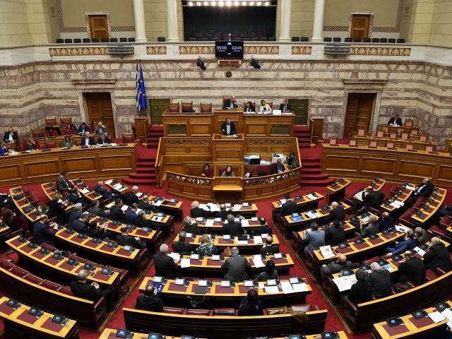 Grécko Macedónsko parlament dohoda názov
