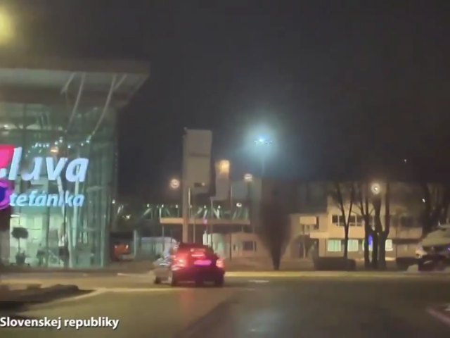 Policajná naháňačka v Bratislave.