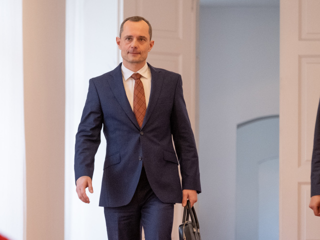 vypocutie kandidatov na ustavnych sudcov, Radoslav Prochazka,