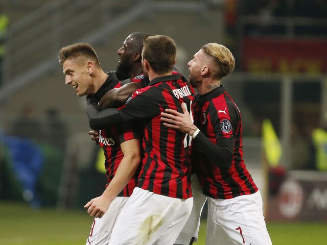 AC Miláno, Kryzsztof Piatek