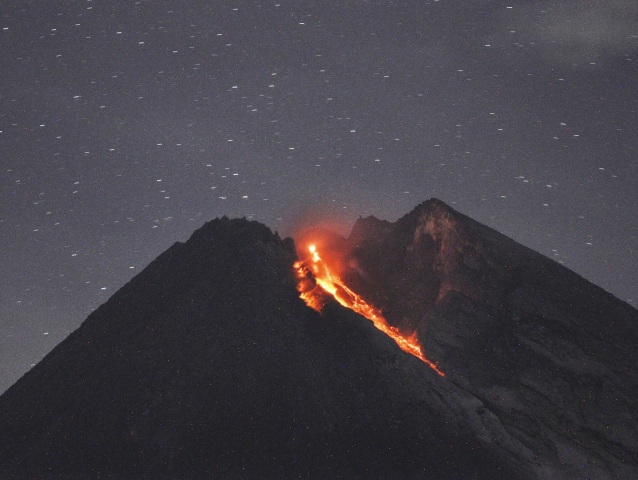 sopka Merapi, indonézia, láva