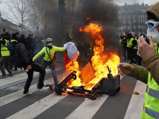 Francúzsko Protesty Žlté vesty