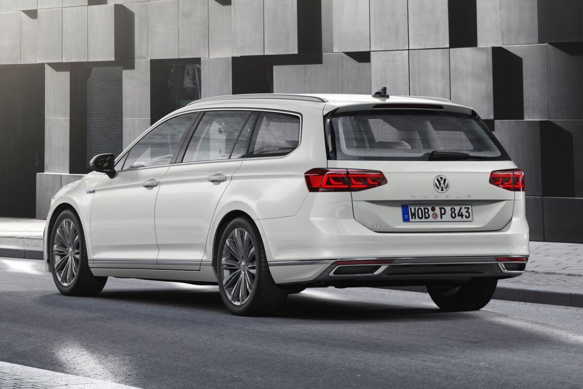 VW Passat GTE Variant - 2019