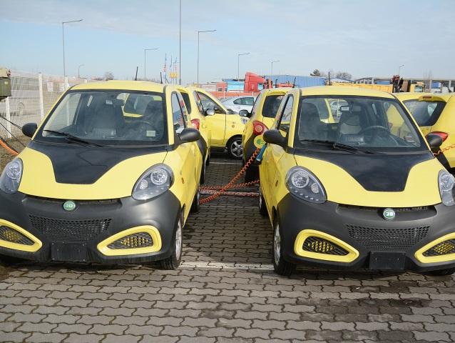 carsharing, košice, automobil