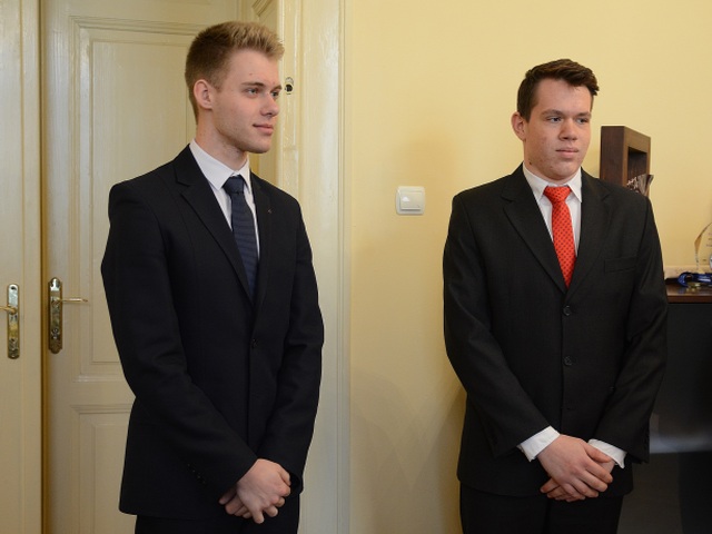 studenti zachrana Adam Kalina Adrián Adamik