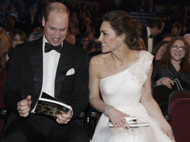 Princ William a jeho manželka Kate v hľadisku cien BAFTA. 