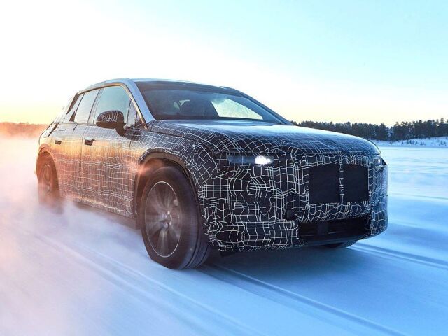 BMW iNext - 2019