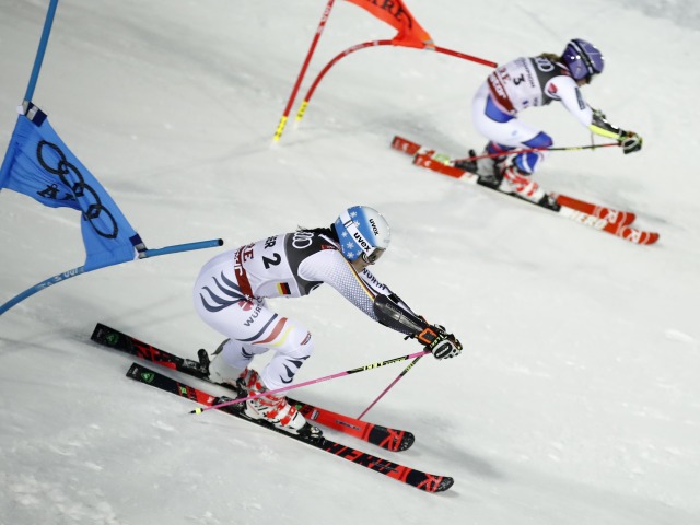 ALPINE-WORLD/ slalom paralel