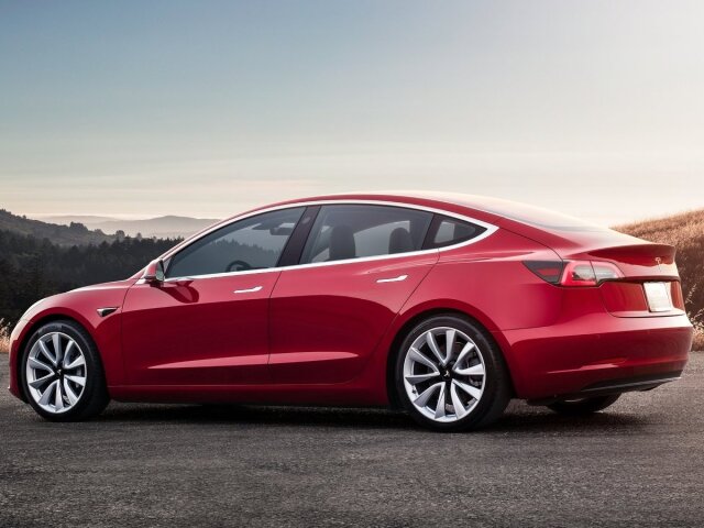 Tesla Model 3 - 2018