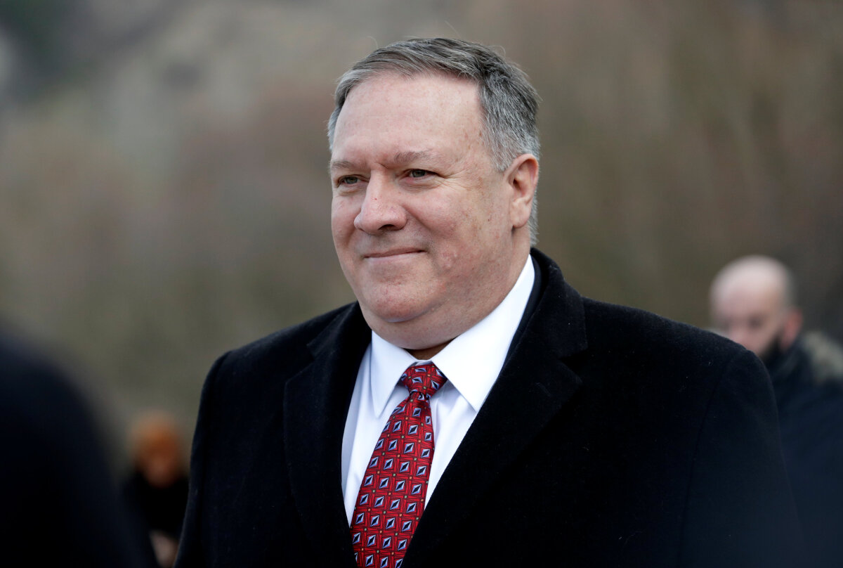 Mike Pompeo, bratislava