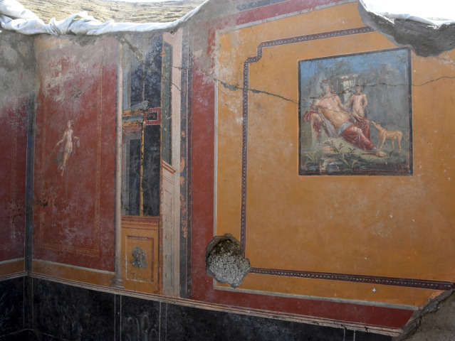 Taliansko Pompeje freska ďalšia objav Narcis
