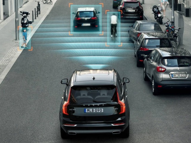 Volvo -  City Safety