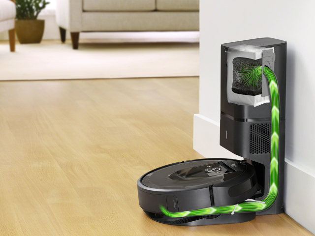 iRobot, Roomba, i7, i7+, robotický vysávač
