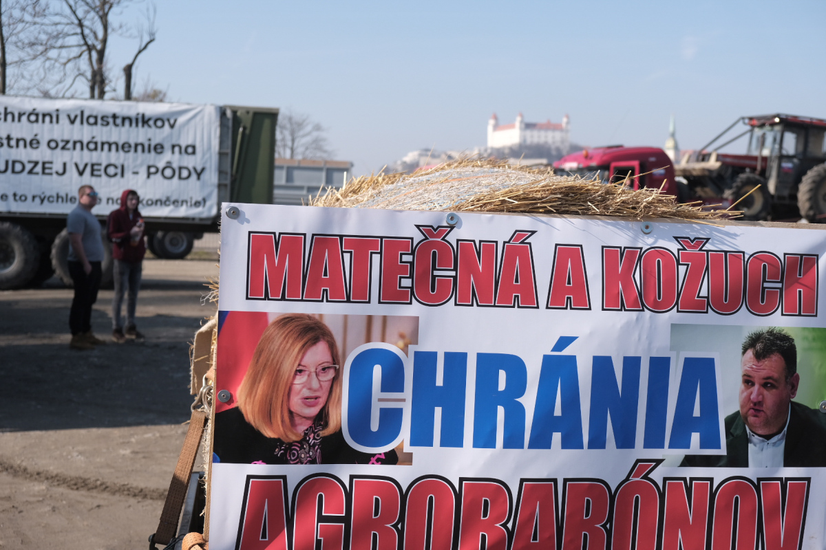 Protestujúci farmári