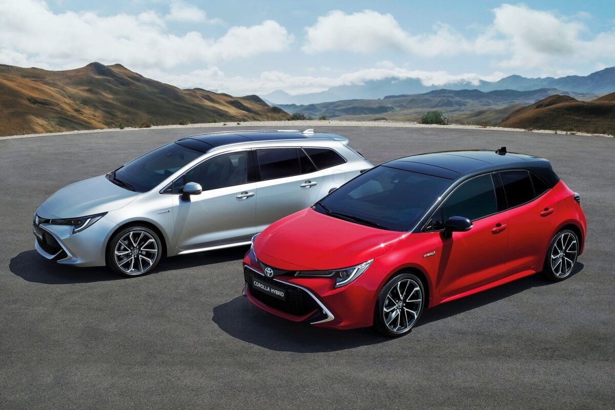 Toyota Corolla Hatchback - 2019