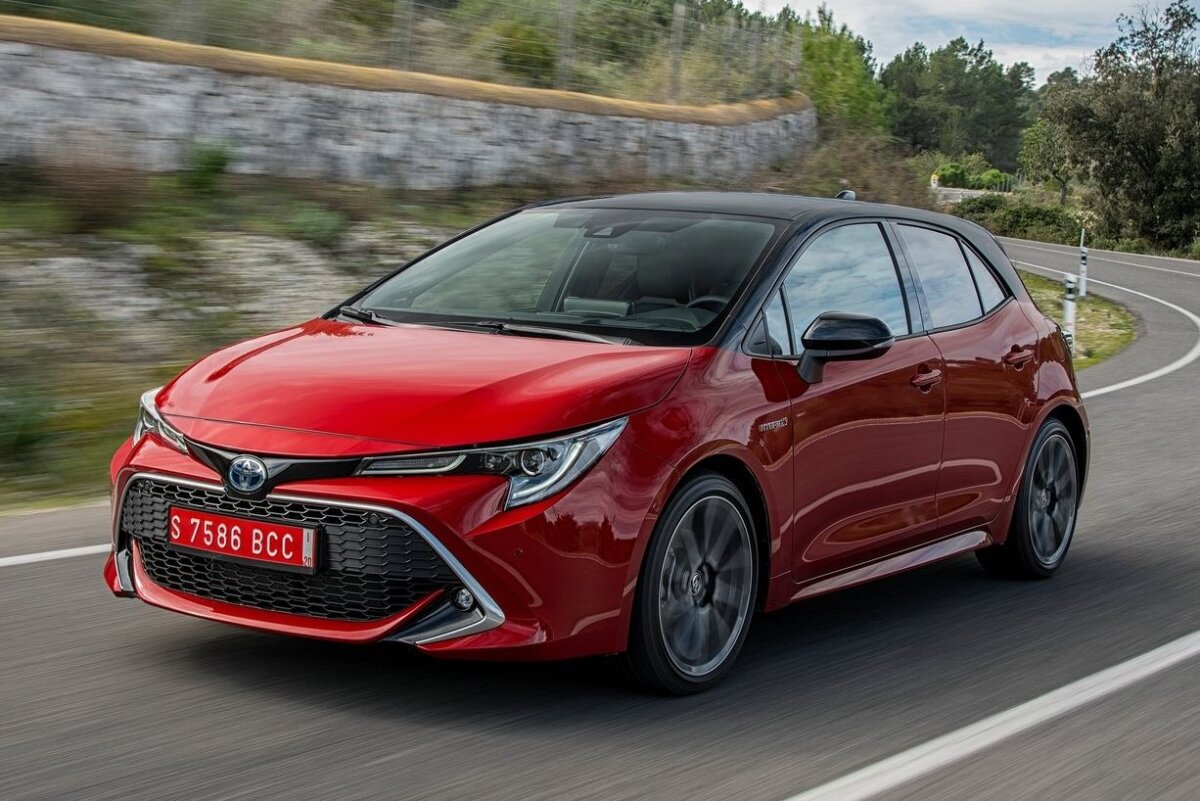Toyota Corolla Hatchback - 2019