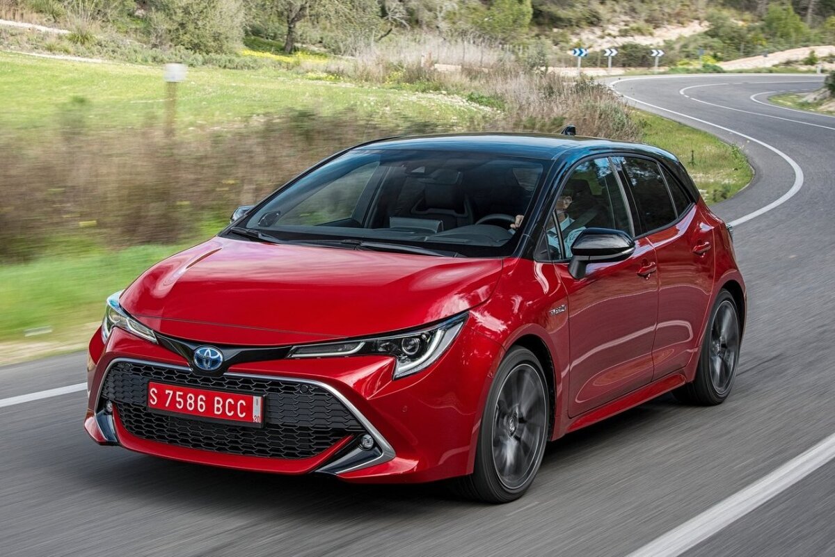 Toyota Corolla Hatchback - 2019