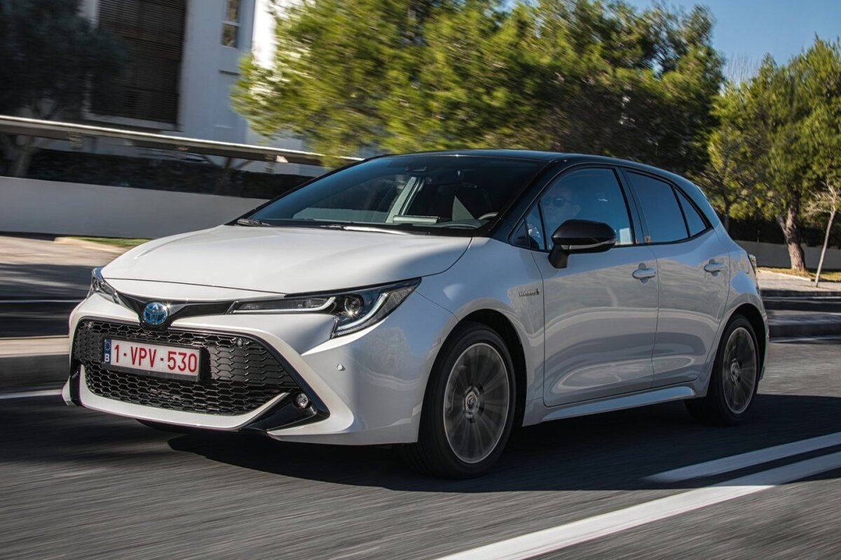 Toyota Corolla Hatchback - 2019