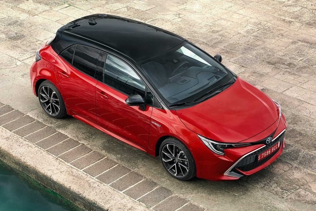 Toyota Corolla Hatchback - 2019
