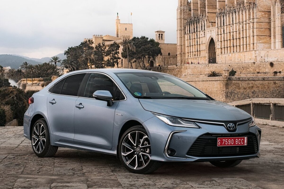 Toyota Corolla Sedan - 2019