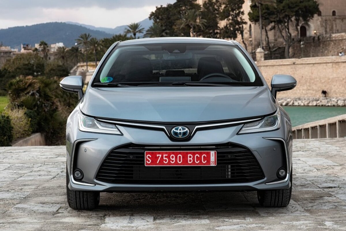 Toyota Corolla Sedan - 2019