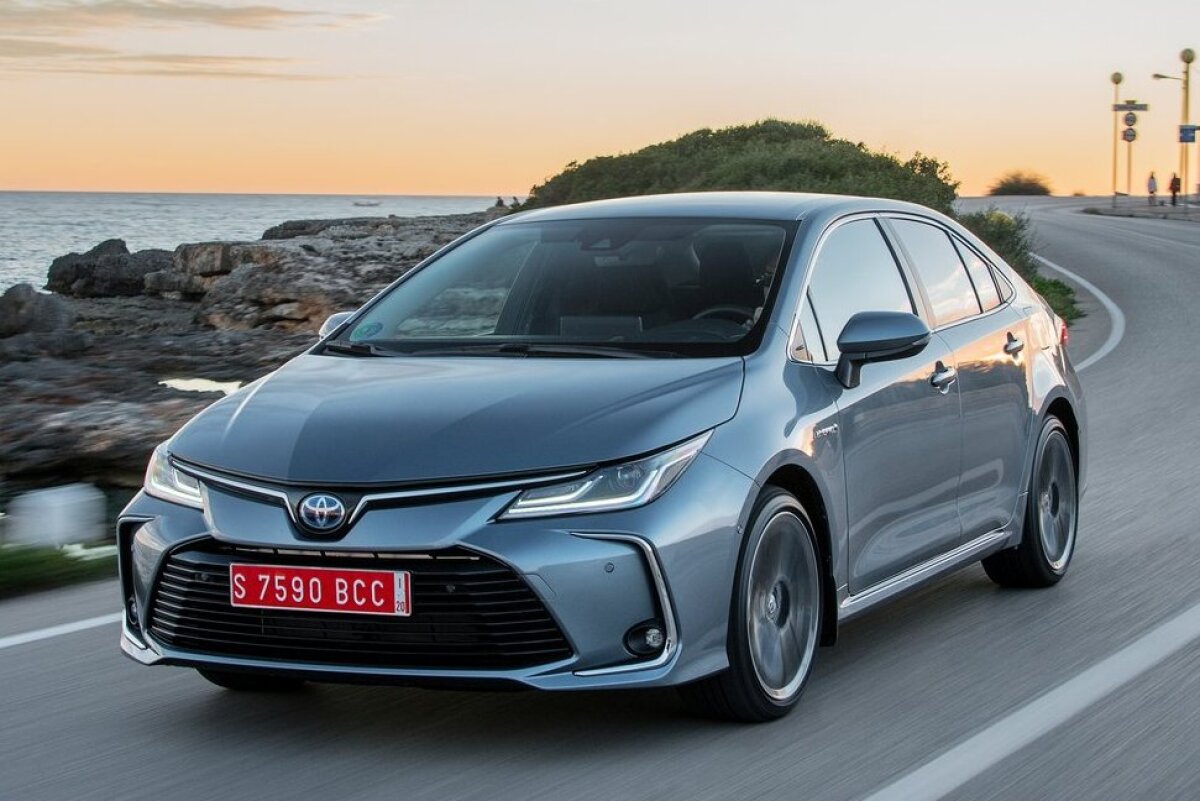 Toyota Corolla Sedan - 2019