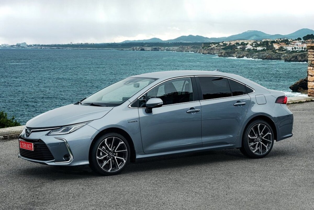 Toyota Corolla Sedan - 2019