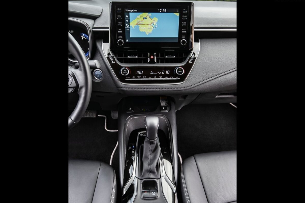 Toyota Corolla Sedan - 2019