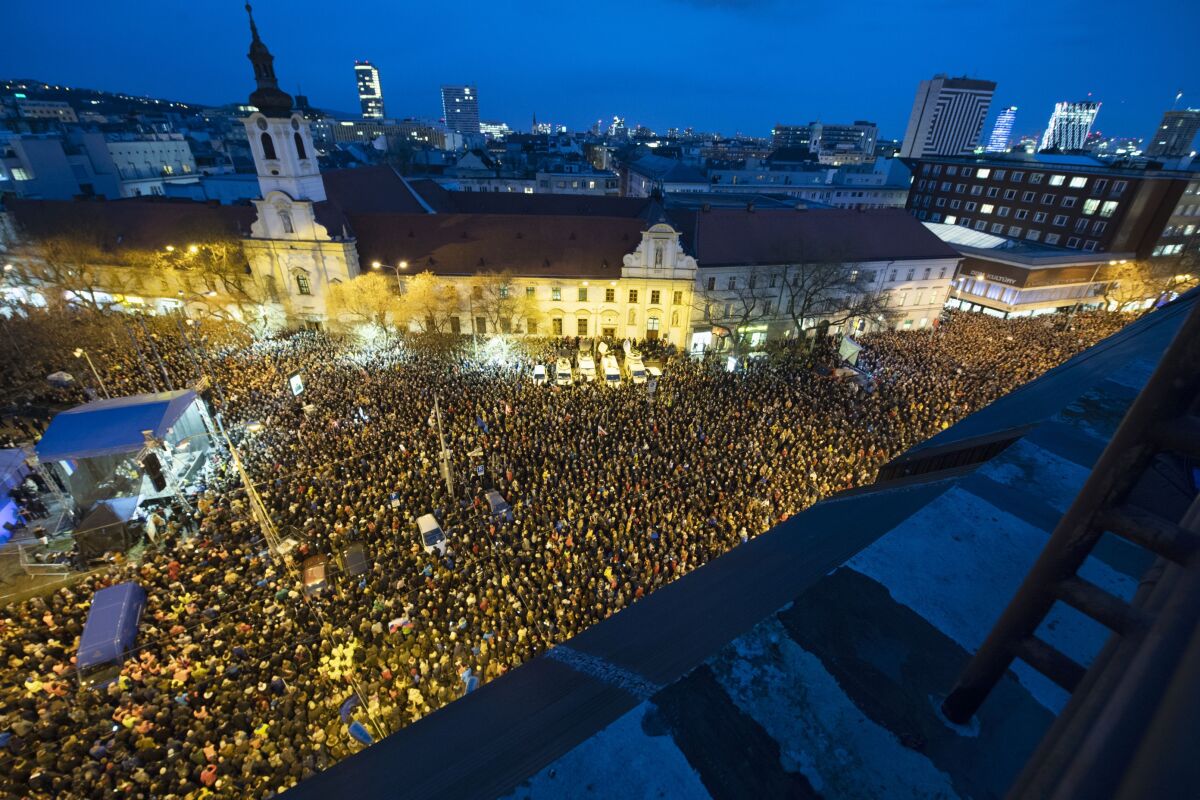 zhromaždenie, Za slušné Slovensko