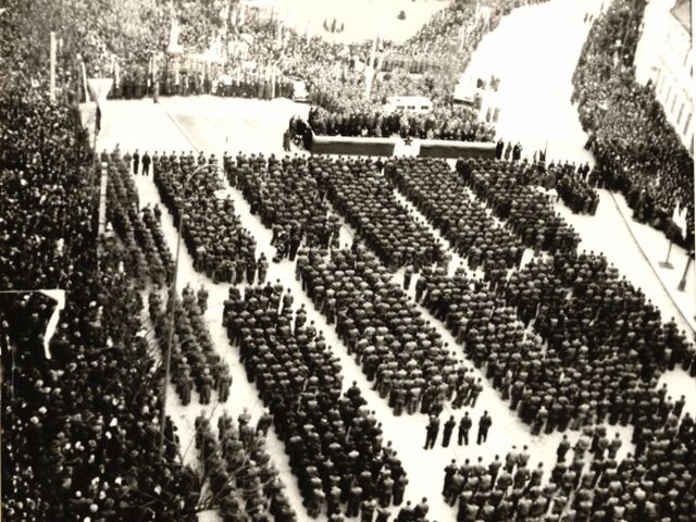 Február 1948