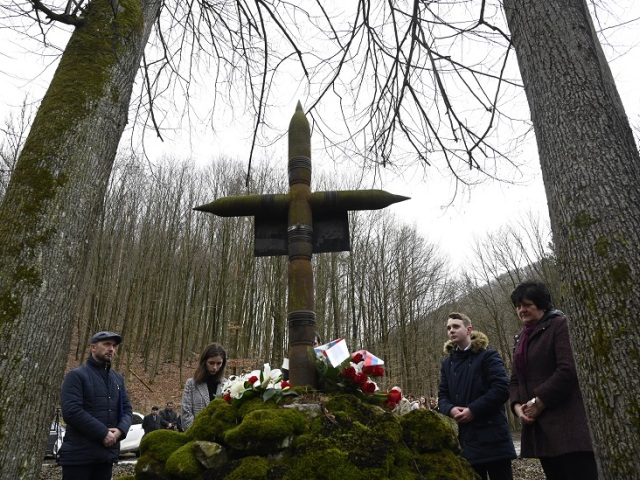 SR Dubnica nad Váhom holokaust výročie Ma Bisteren! Rómovia