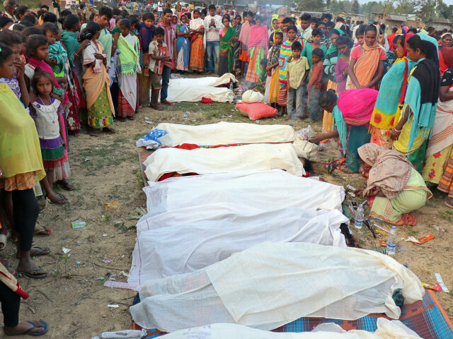 India, otrava alkoholom, mŕtvoly