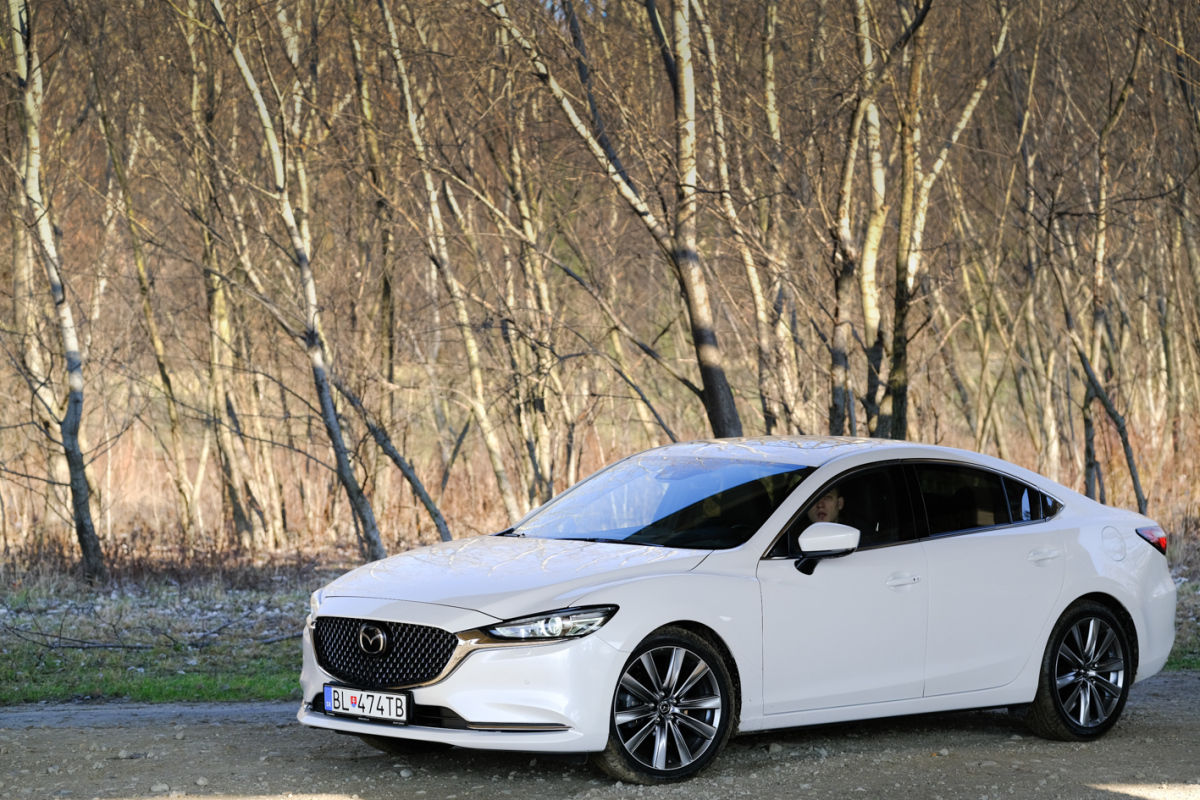 Mazda 6