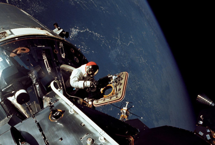 apollo9-07