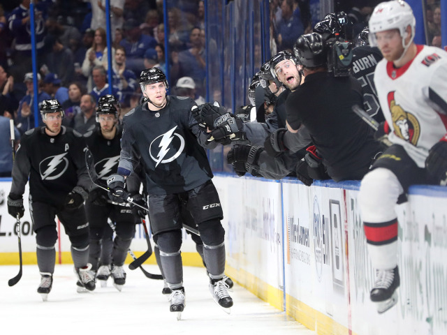 HOCKEY-NHL-TBL-OTT/ černák
