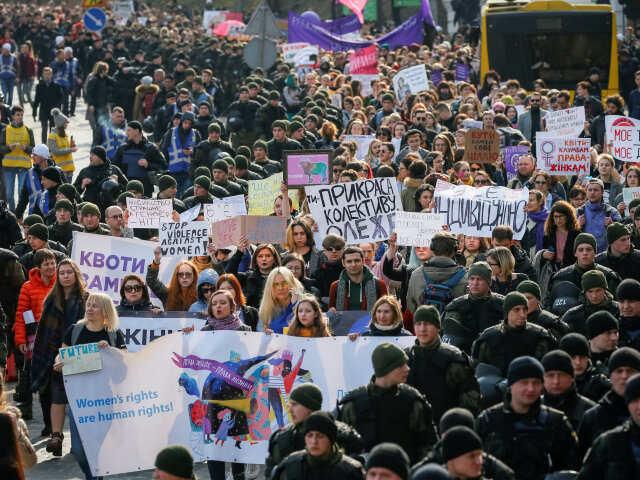 kyjev protest demonštrácia práva žien MDŽ pochod ukrajina