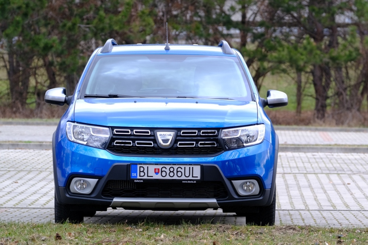 Dacia Logan MCV Stepway TCe - test 2010
