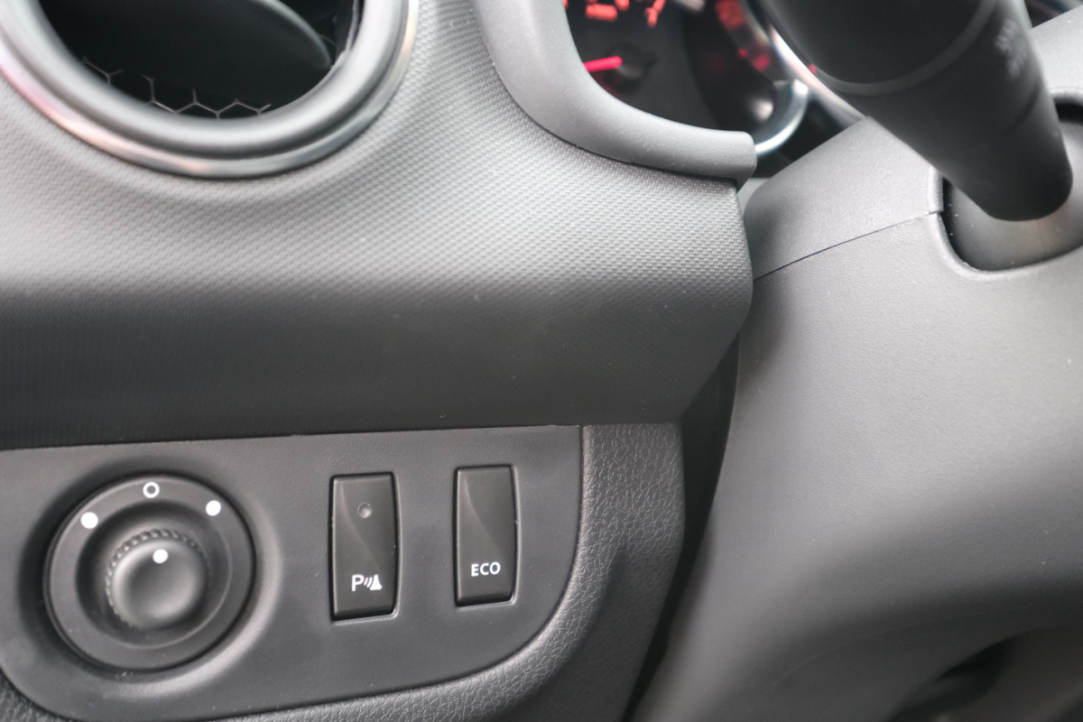Dacia Logan MCW Stepway TCe - test 2010