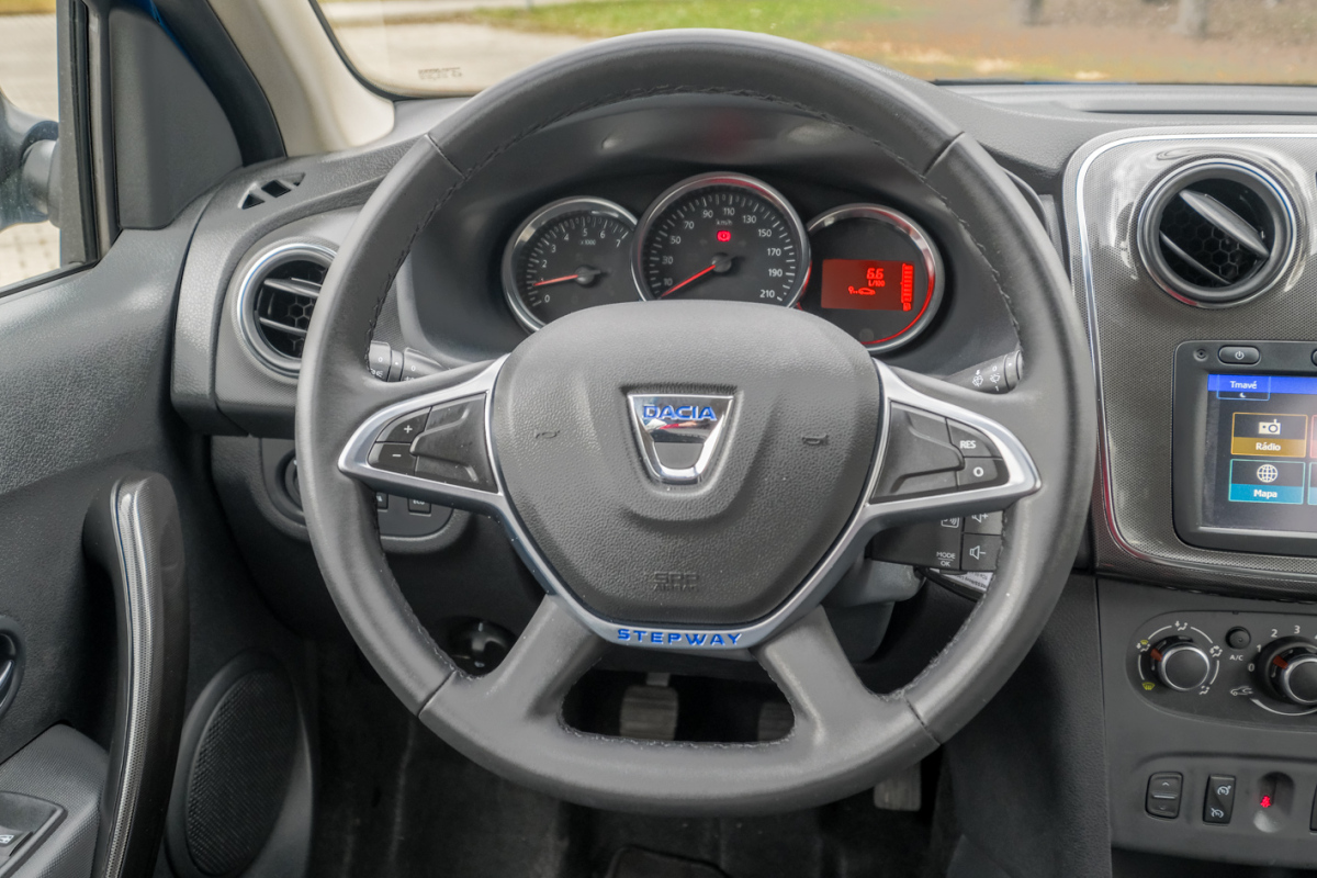 Dacia Logan MCW Stepway TCe - test 2010
