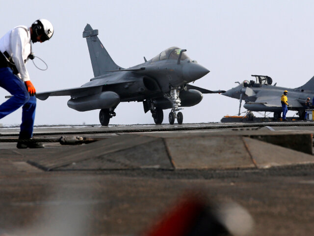 FRANCE-DEFENSE/CARRIER