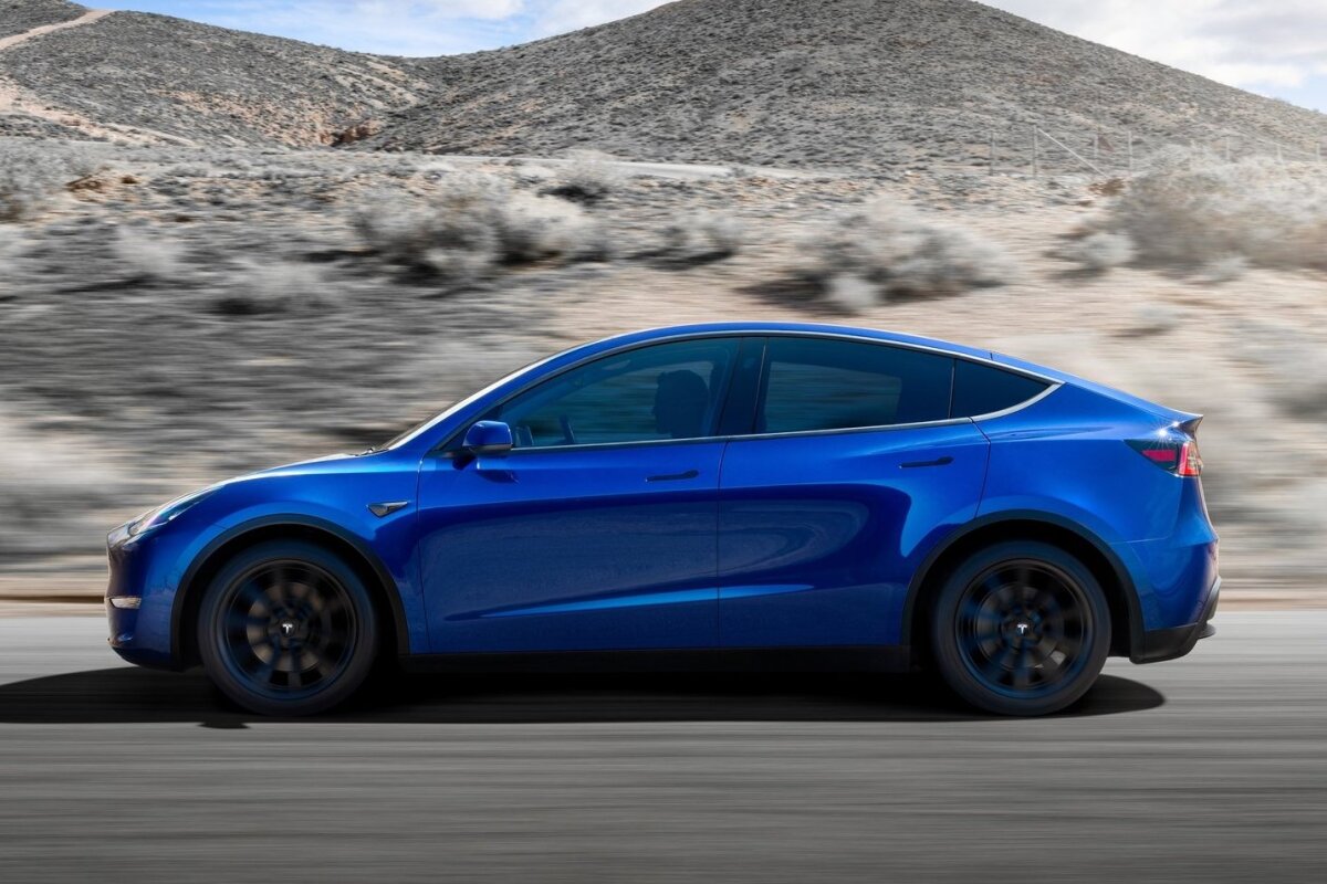 Tesla Y - 2019